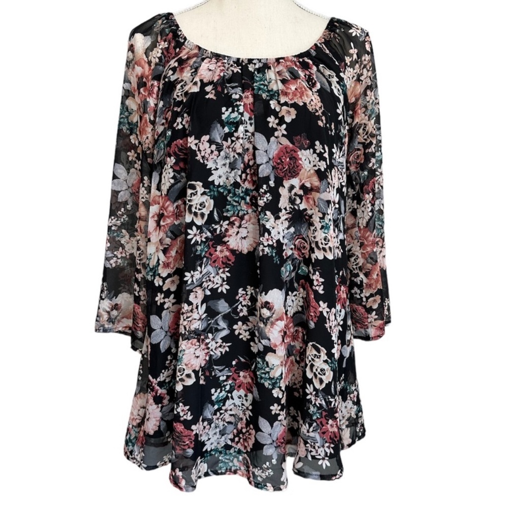 Gypsies & Moondust Tunic  Blouse Long Sleeve Floral Women’s Size Small